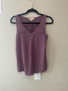 Tempted Mauve V-Neck Sleeveless Blouse